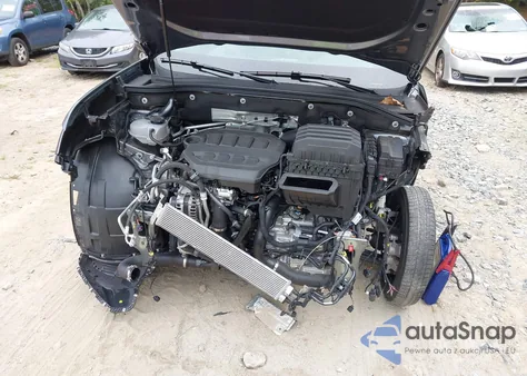 2024 Volkswagen Atlas 2.0T Se W/Technology from USA, damaged, VIN 1V2KR2CA5RC552182